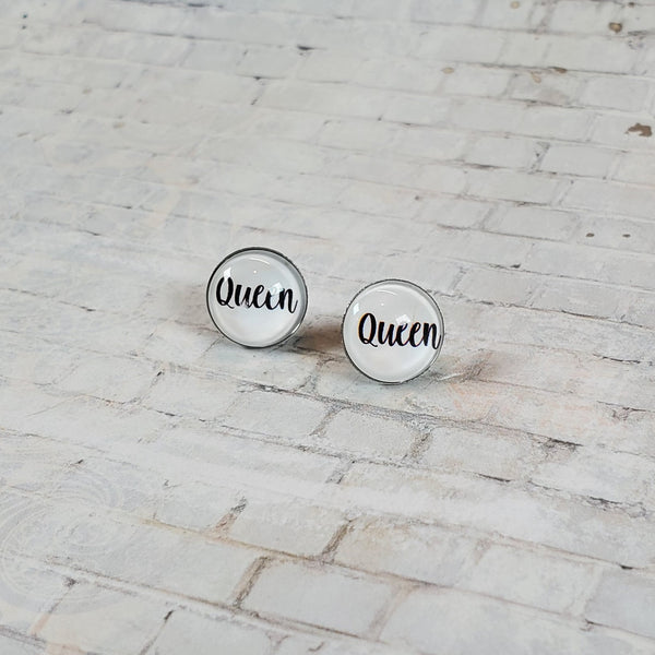"Queen" Earrings | 12mm Studs | Word Earrings